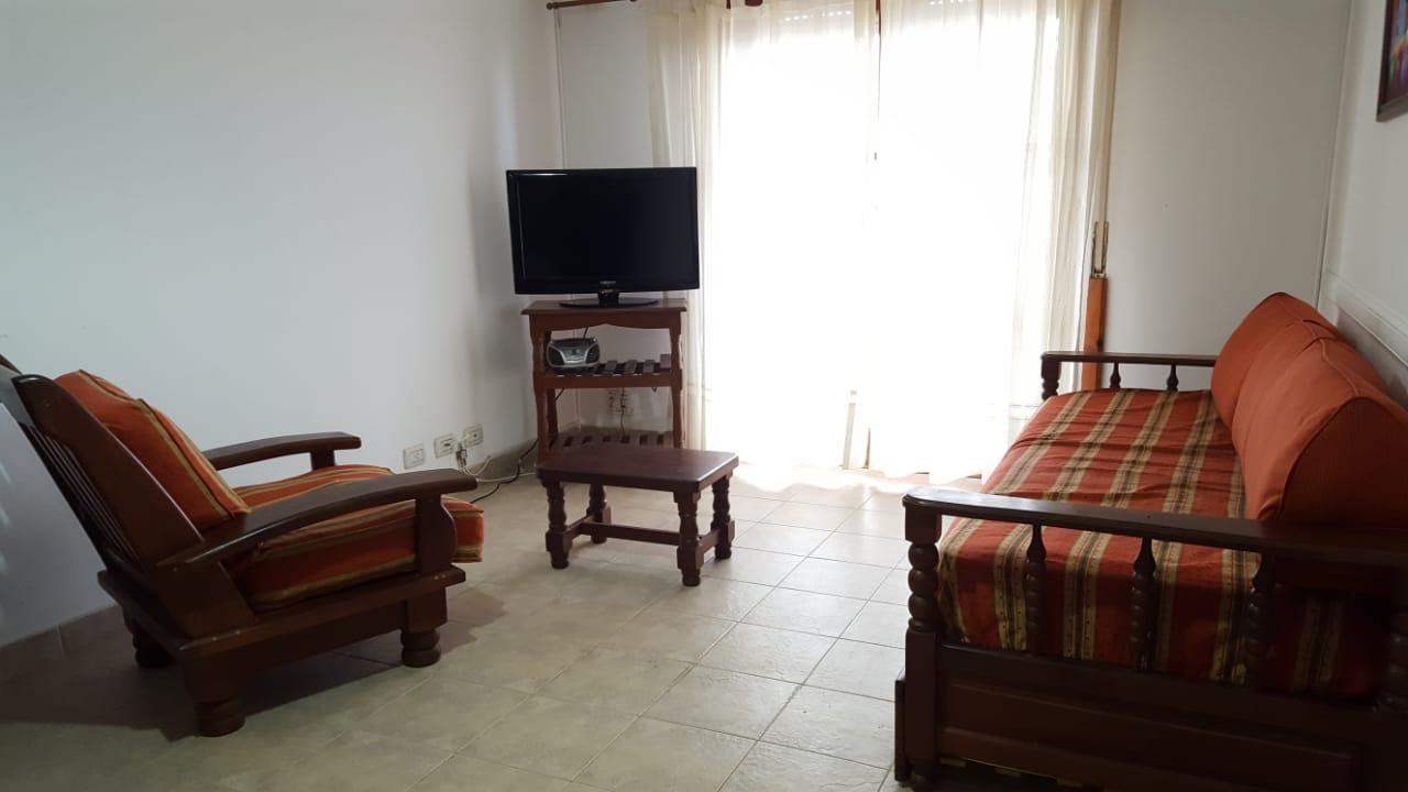 Saint Florentin Frente Al Mar Apartment